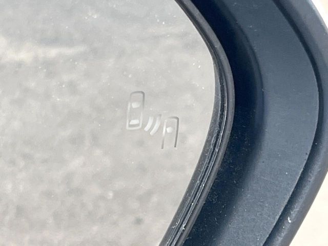 TOYOTA YARIS CROSS 2025 Image 31