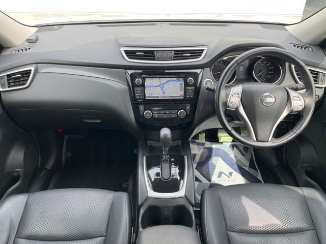 NISSAN X-TRAIL 2WD 2015 Image 31