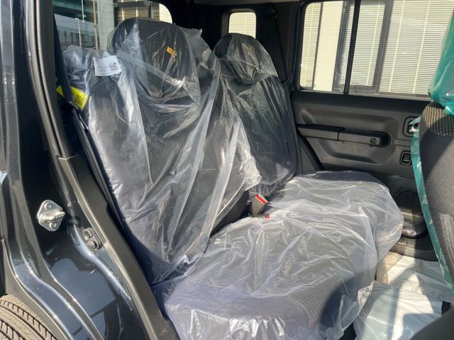 SUZUKI JIMNY NOMADE 2025 Image 31