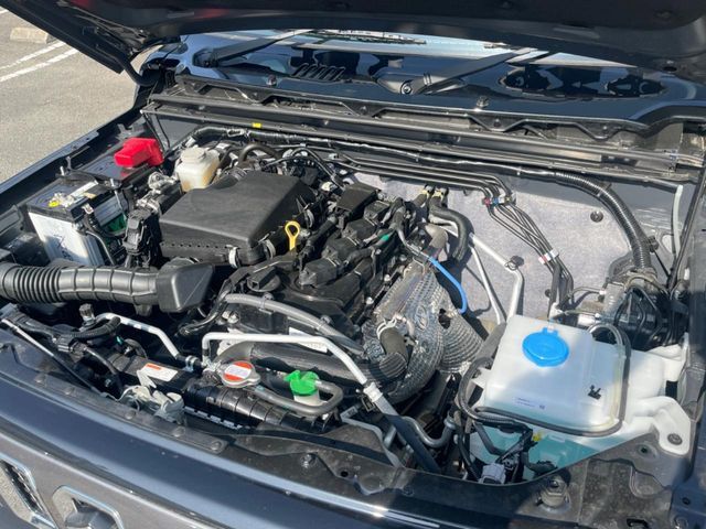 SUZUKI JIMNY NOMADE 2025 Image 31