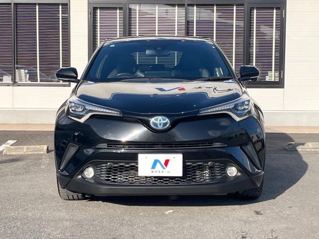 TOYOTA C-HR 2017 Image 31