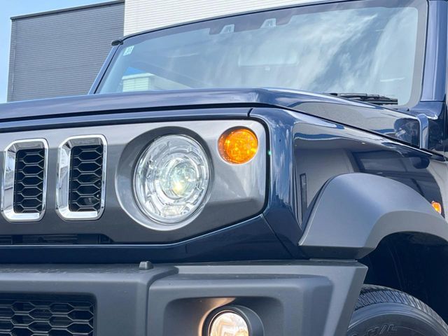 SUZUKI JIMNY NOMADE 2025 Image 31