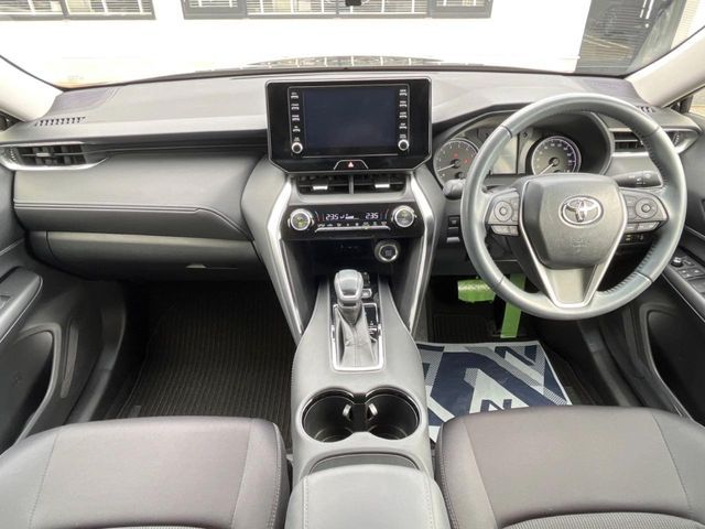 TOYOTA HARRIER 2WD 2021 Image 31