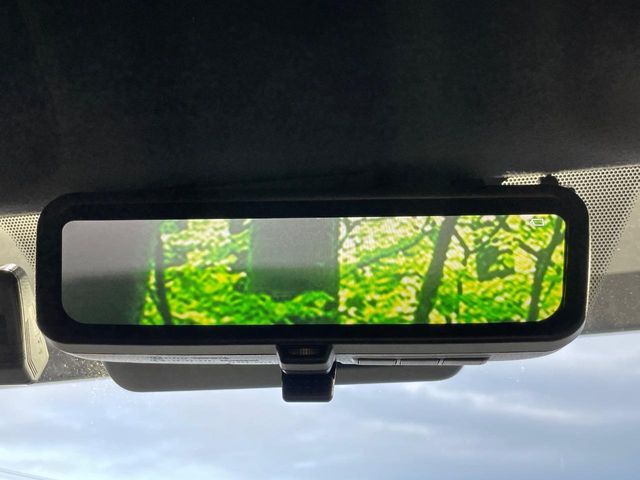 TOYOTA HIACE VAN 2WD 2021 Image 31