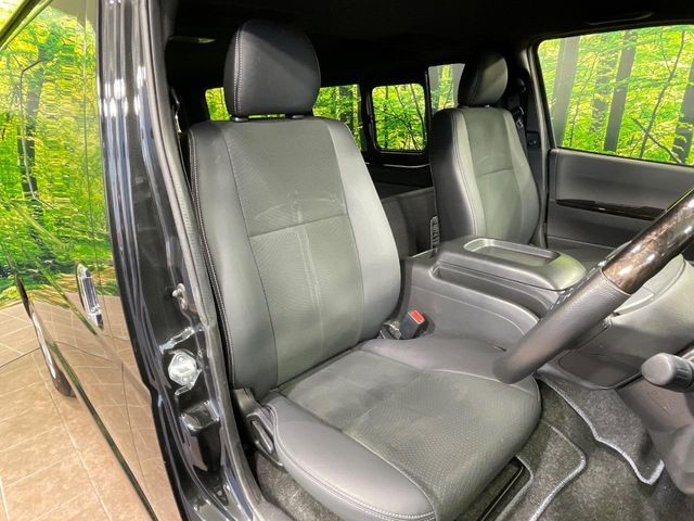 TOYOTA HIACE VAN 2WD 2021 Image 31