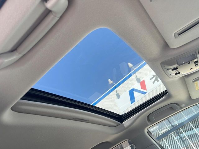 TOYOTA LANDCRUISER PRADO 2023 Image 31