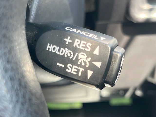 TOYOTA LANDCRUISER PRADO 2023 Image 31