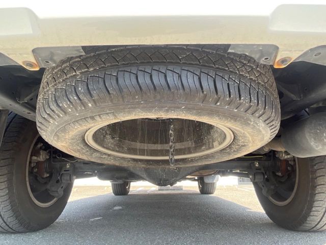 TOYOTA LANDCRUISER PRADO 2023 Image 31