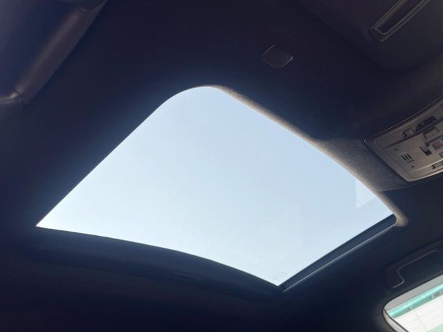 TOYOTA LEXUS NX300 2018 Image 31