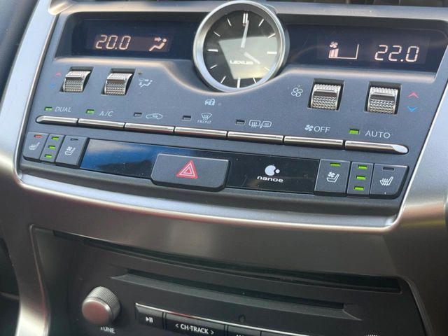 TOYOTA LEXUS NX300 2018 Image 31