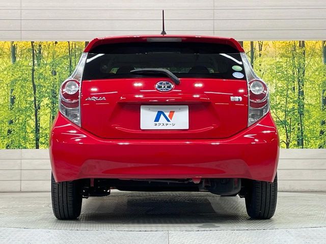 TOYOTA AQUA 2014 Image 31