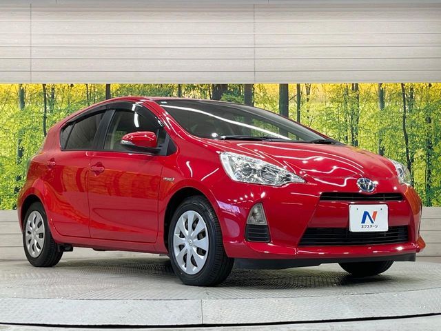 TOYOTA AQUA 2014 Image 31