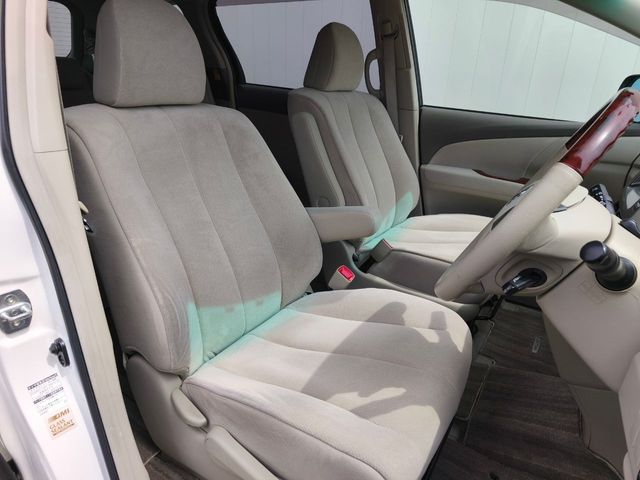 TOYOTA ESTIMA 2011 Image 31