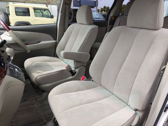 TOYOTA ESTIMA 2011 Image 31