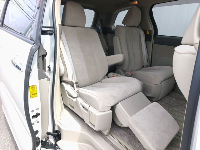 TOYOTA ESTIMA 2011 Image 31