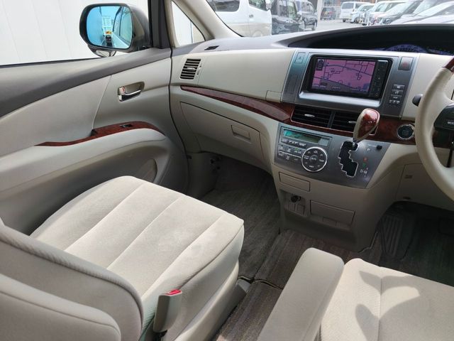 TOYOTA ESTIMA 2011 Image 31