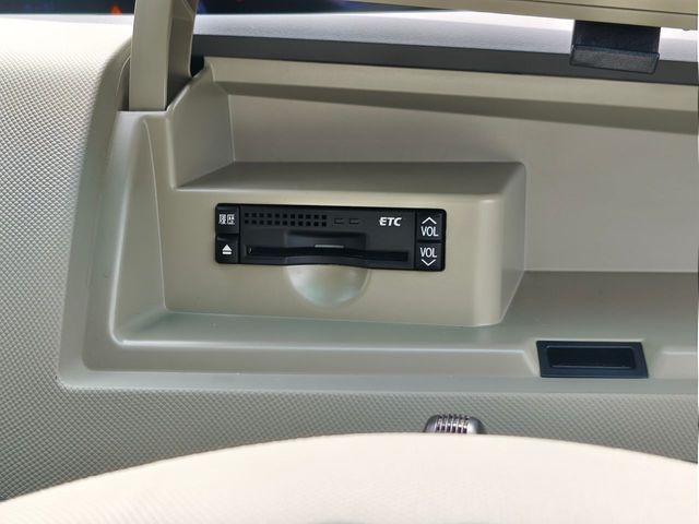 TOYOTA ESTIMA 2011 Image 31