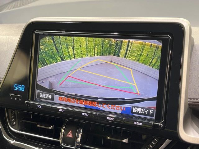 TOYOTA C-HR 2017 Image 31