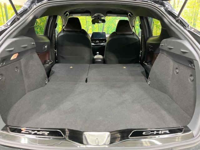 TOYOTA C-HR 2017 Image 31