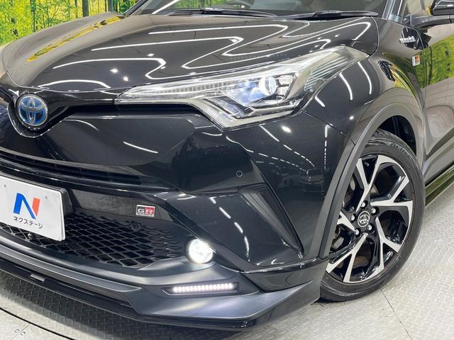 TOYOTA C-HR 2017 Image 31