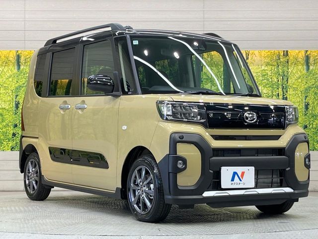 DAIHATSU TANTO FAN CROSS 2024 Image 31