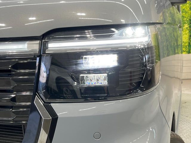 HONDA N BOX CUSTOM 2023 Image 31