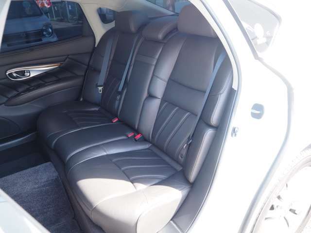 NISSAN CIMA HYBRID 2012 Image 31