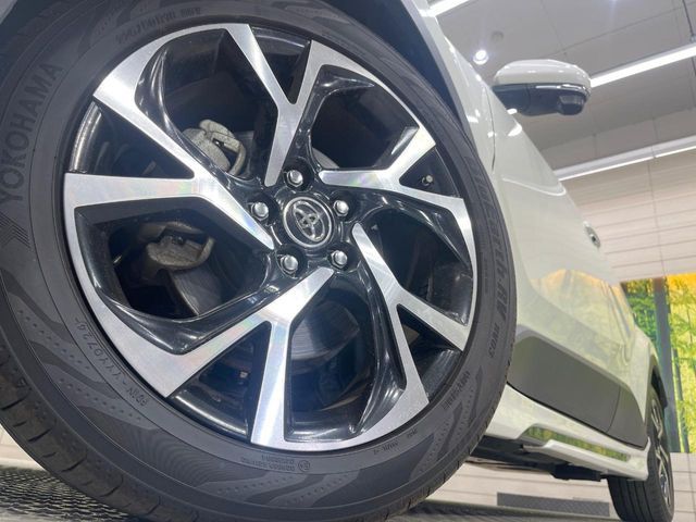 TOYOTA C-HR 2017 Image 31