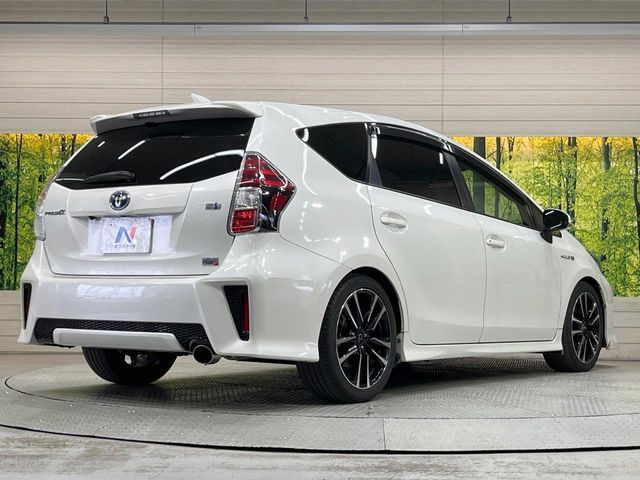 TOYOTA PRIUS ALPHA 2015 Image 31