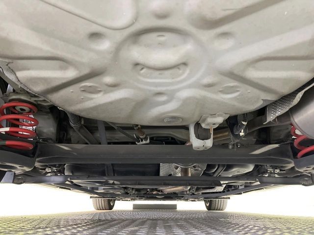 TOYOTA PRIUS ALPHA 2015 Image 31