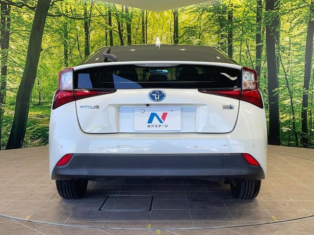 TOYOTA PRIUS 2019 Image 31