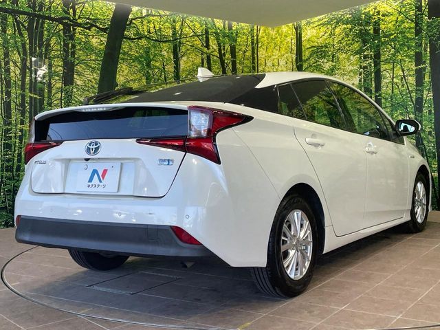 TOYOTA PRIUS 2019 Image 31