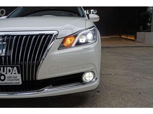 TOYOTA CROWN MAJESTA HYBRID 2015 Image 31
