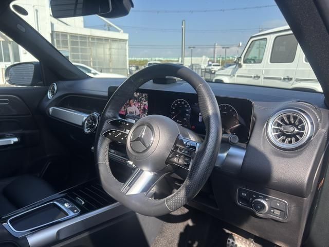 MERCEDES BENZ GLB 2024 Image 31