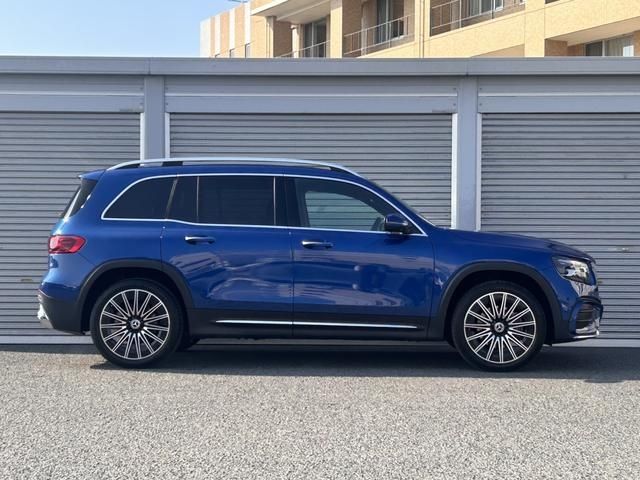 MERCEDES BENZ GLB 2024 Image 31