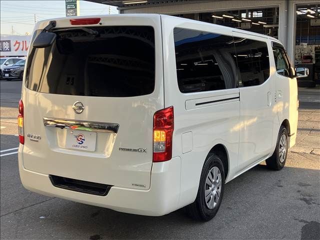 NISSAN NV350 CARAVAN 4WD 2017 Image 31