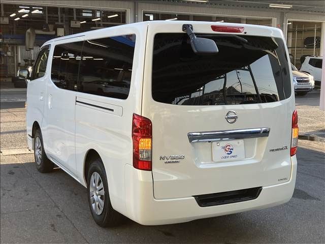 NISSAN NV350 CARAVAN 4WD 2017 Image 31