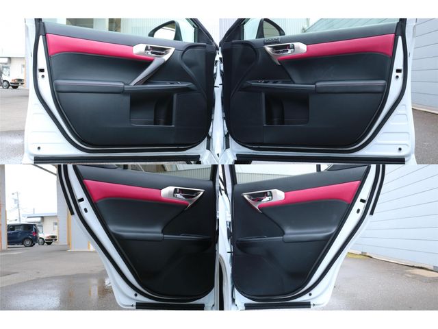 TOYOTA LEXUS CT200H 2021 Image 31