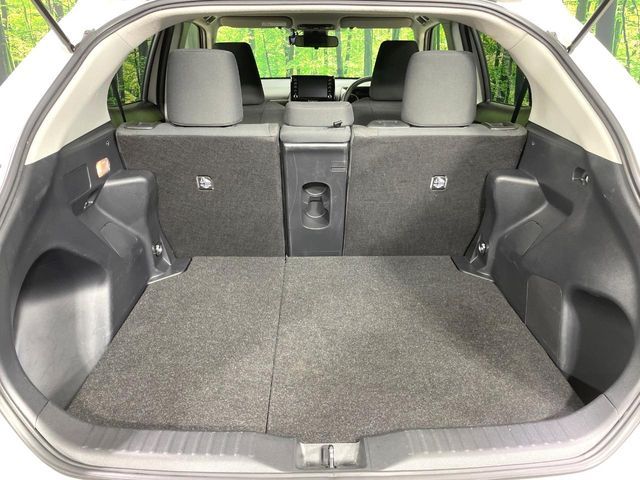 TOYOTA YARIS CROSS HYBRID 2024 Image 31