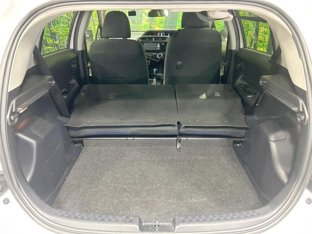 TOYOTA AQUA 2018 Image 31