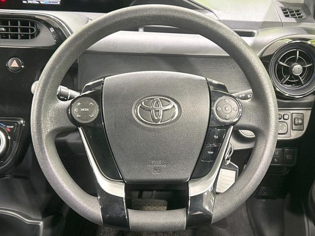 TOYOTA AQUA 2018 Image 31
