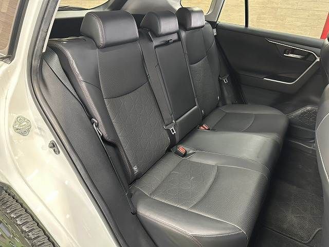 TOYOTA RAV4 4WD 2023 Image 31