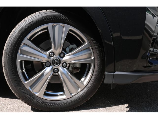 TOYOTA LEXUS UX250H 2023 Image 31