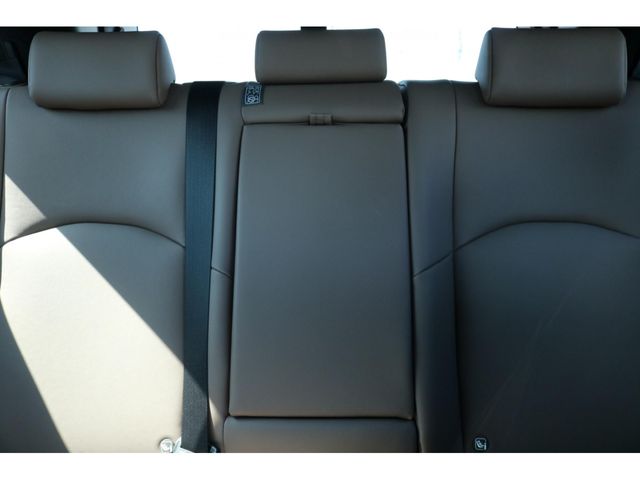 TOYOTA LEXUS UX250H 2023 Image 31