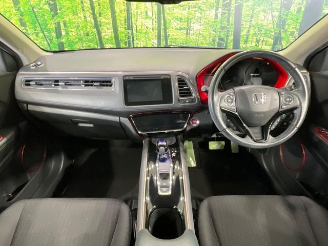 HONDA VEZEL HYBRID 2016 Image 31