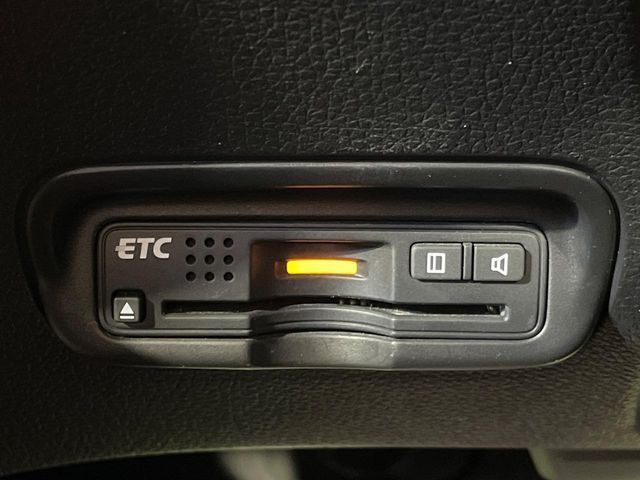 HONDA VEZEL HYBRID 2016 Image 31