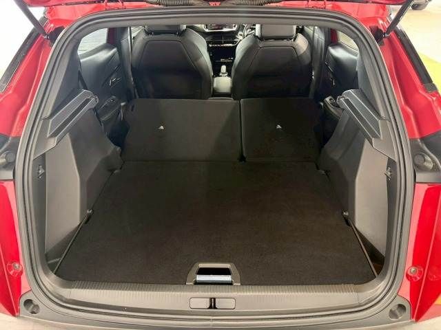 PEUGEOT 2008 2021 Image 31