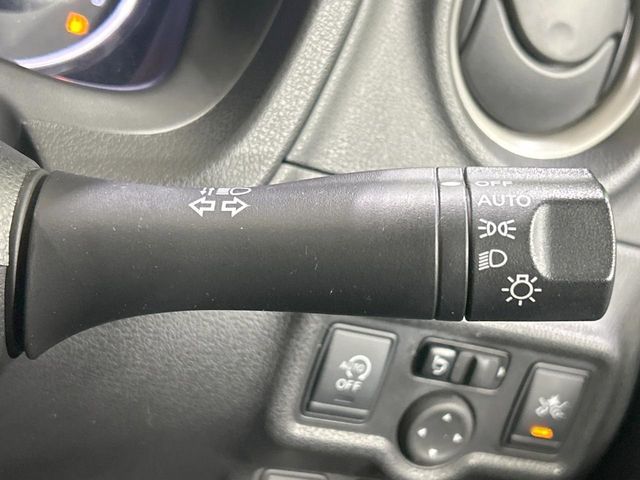 NISSAN NOTE 2015 Image 31