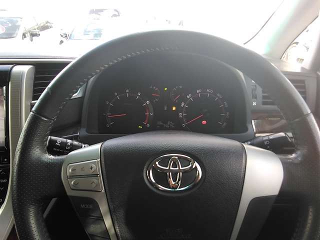 TOYOTA VELLFIRE 2014 Image 31