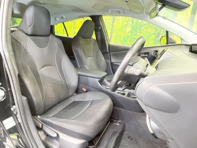 TOYOTA PRIUS 2017 Image 31